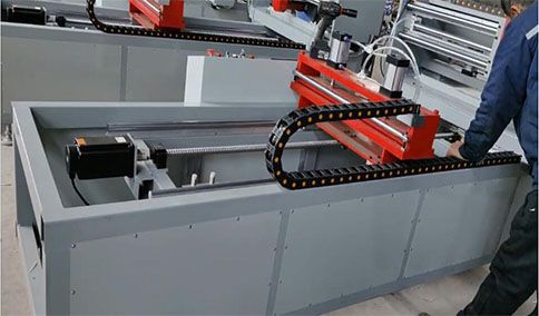 探索新型工藝在玻璃鋼拉擠設備中的創新應用與實踐