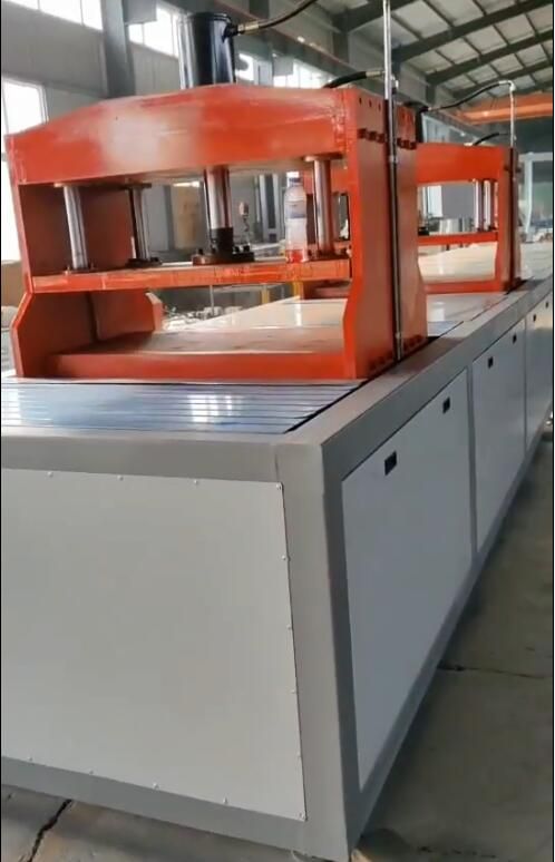 拉擠設(shè)備牽引機電器組成的技術(shù)解析與創(chuàng)新實踐