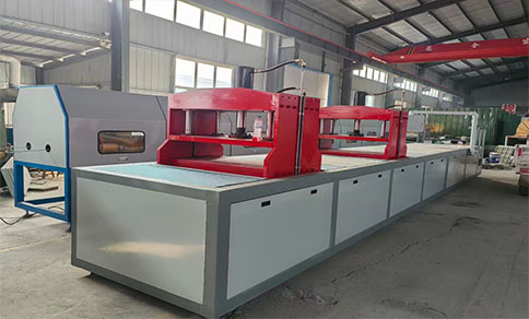 液壓往復(fù)式拉擠設(shè)備特點解析